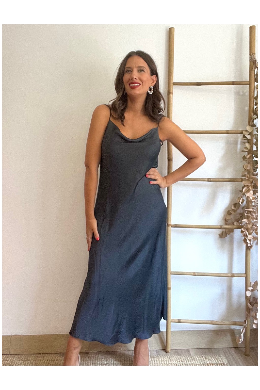 VESTIDO GRETA